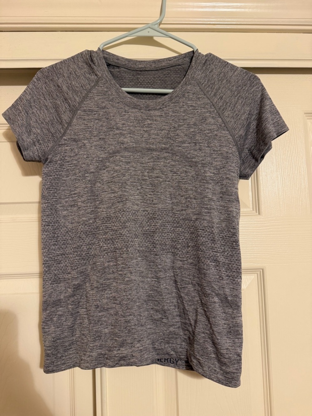Lululemon Swiftly Tech Women’s 6